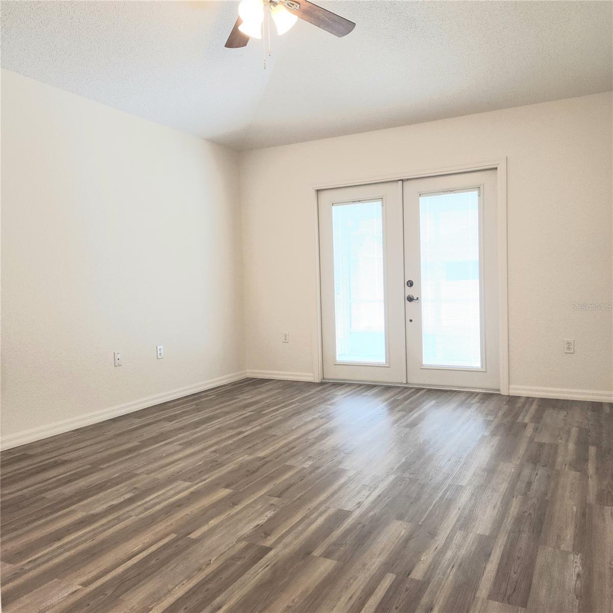 Image 12 of 48 For 7501 Jessamine Drive