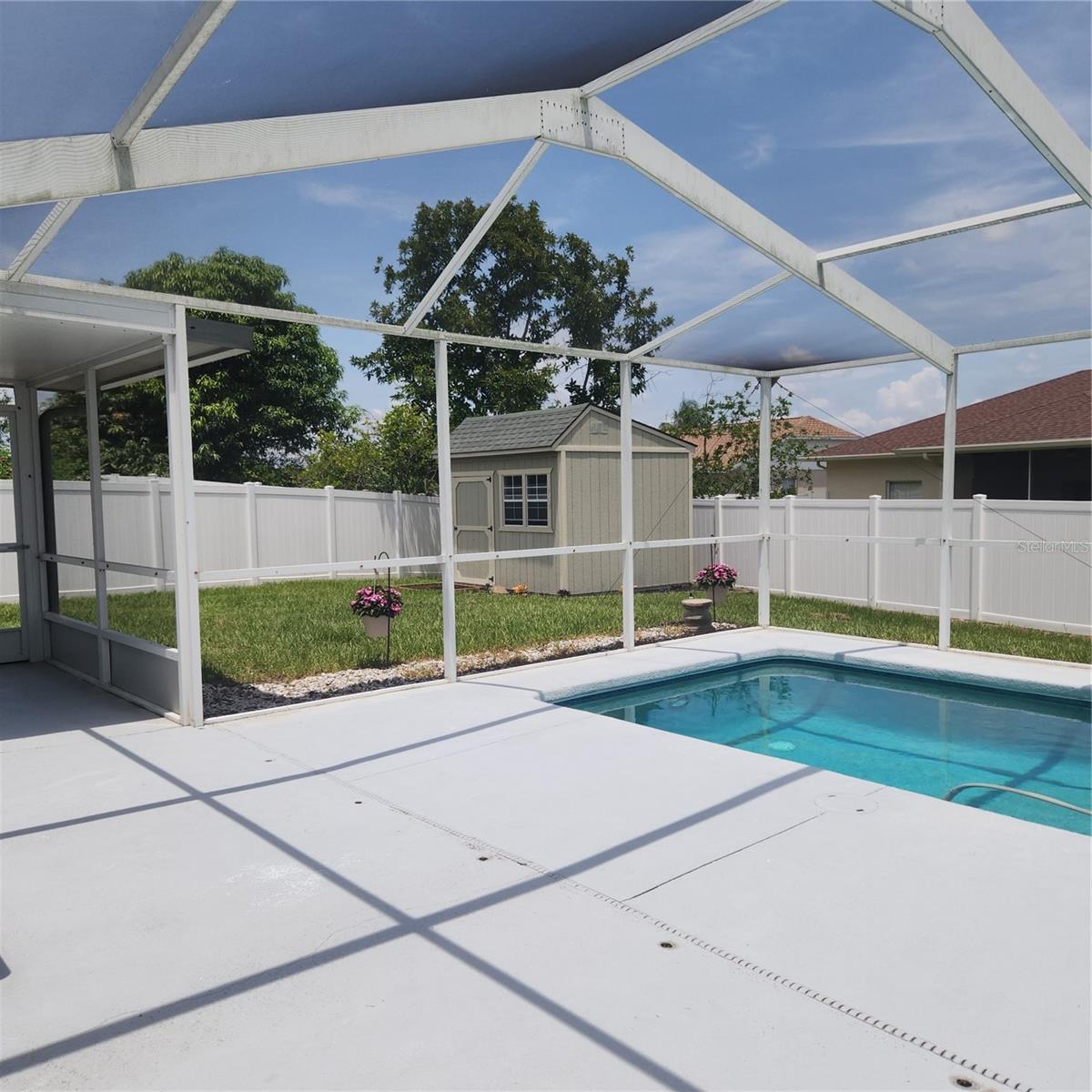 Image 32 of 48 For 7501 Jessamine Drive