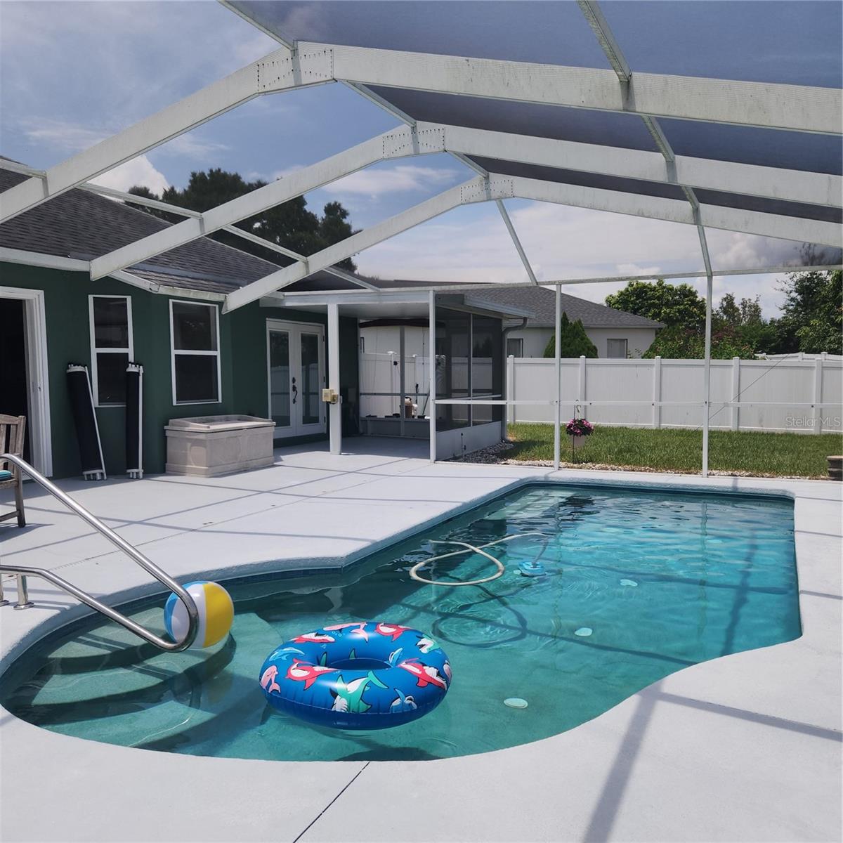 Image 34 of 48 For 7501 Jessamine Drive
