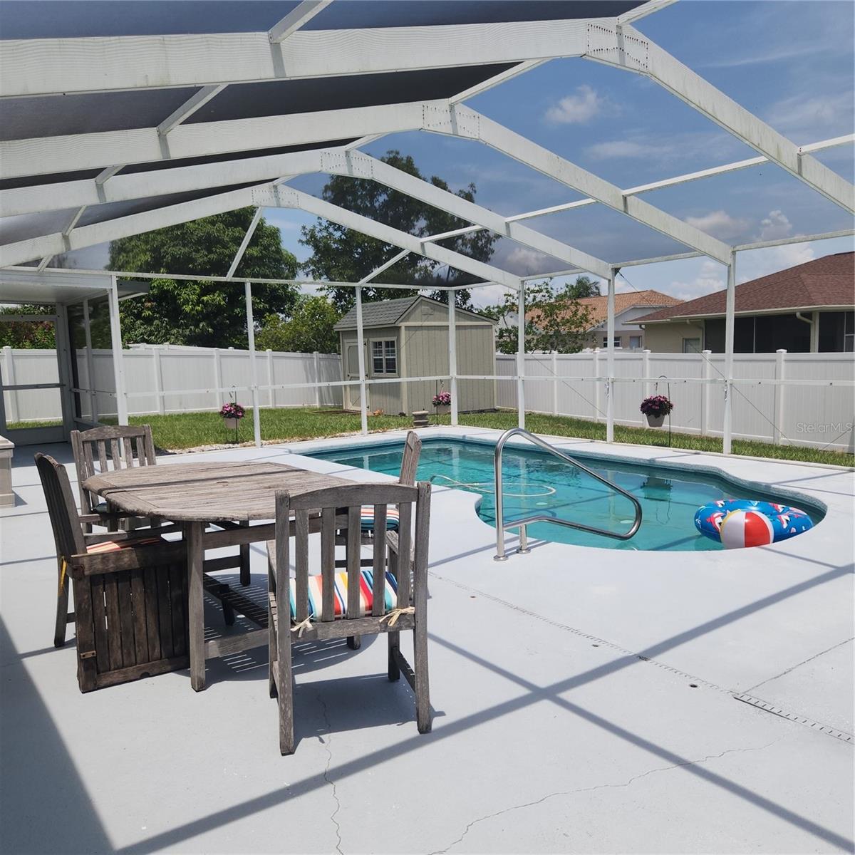 Image 36 of 48 For 7501 Jessamine Drive
