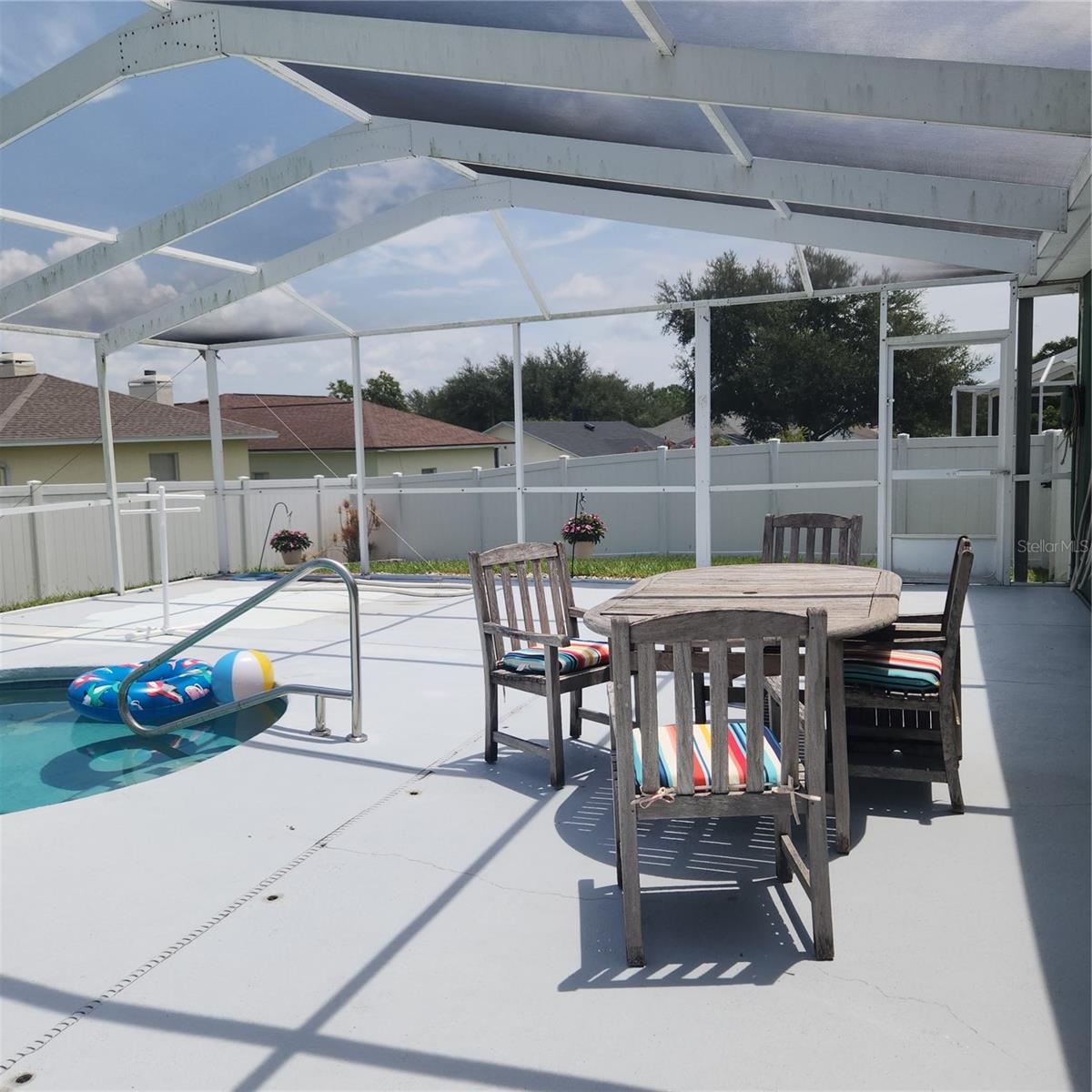 Image 37 of 48 For 7501 Jessamine Drive