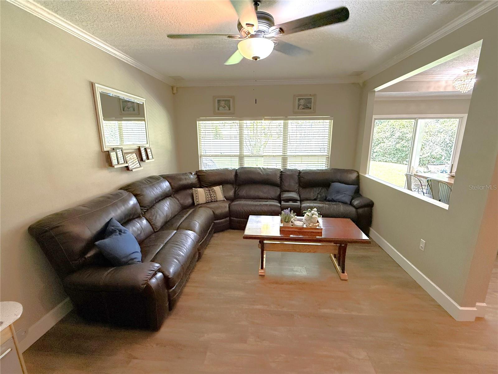 Image 11 of 29 For 35 Oak Bend Court