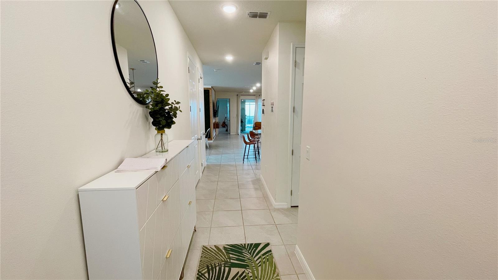 Image 16 of 100 For 8940 Coconut Breeze Drive