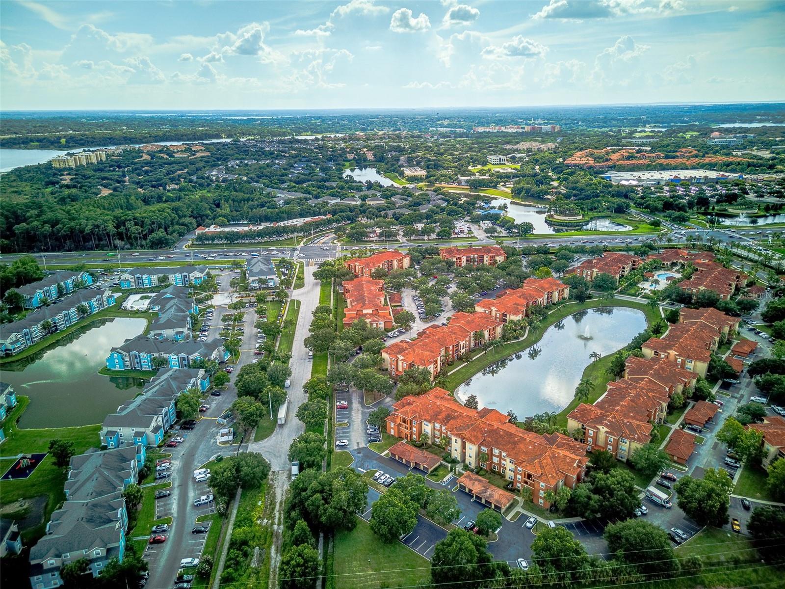 Image 18 of 52 For 5554 Metrowest Boulevard 305