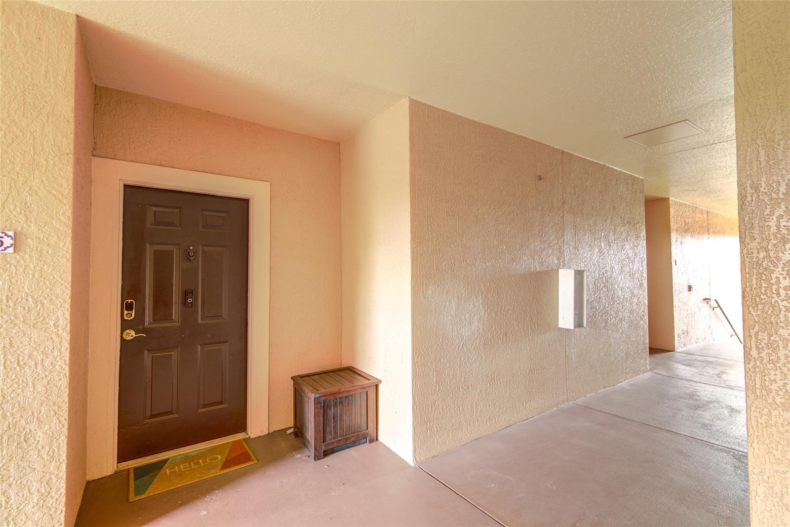 Image 22 of 52 For 5554 Metrowest Boulevard 305