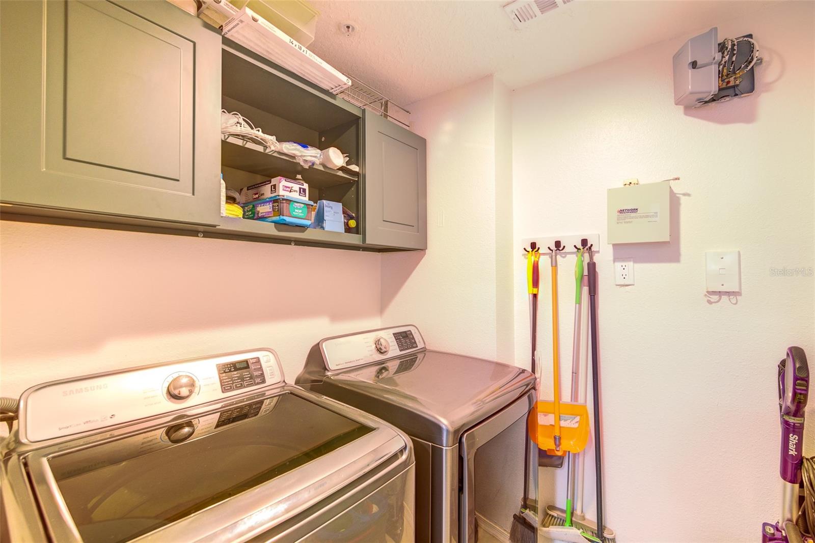 Image 44 of 52 For 5554 Metrowest Boulevard 305