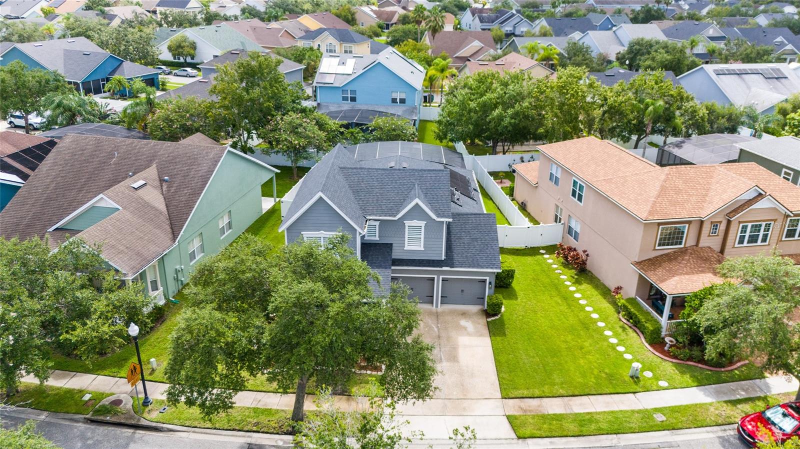 Image 50 of 80 For 14137 Lake Live Oak Drive