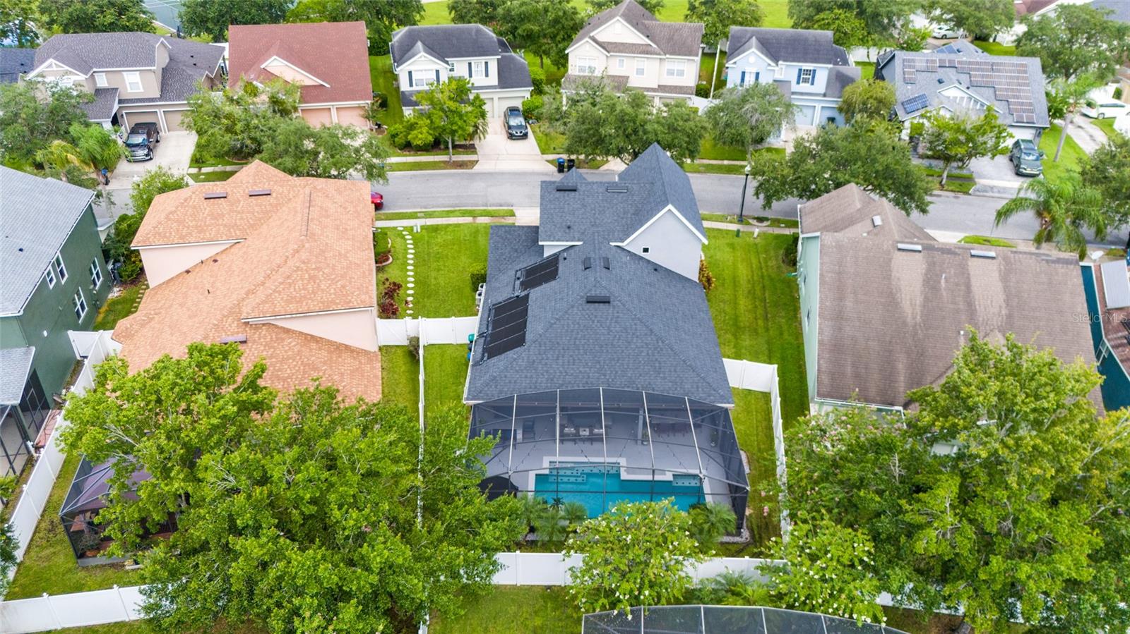 Image 51 of 80 For 14137 Lake Live Oak Drive