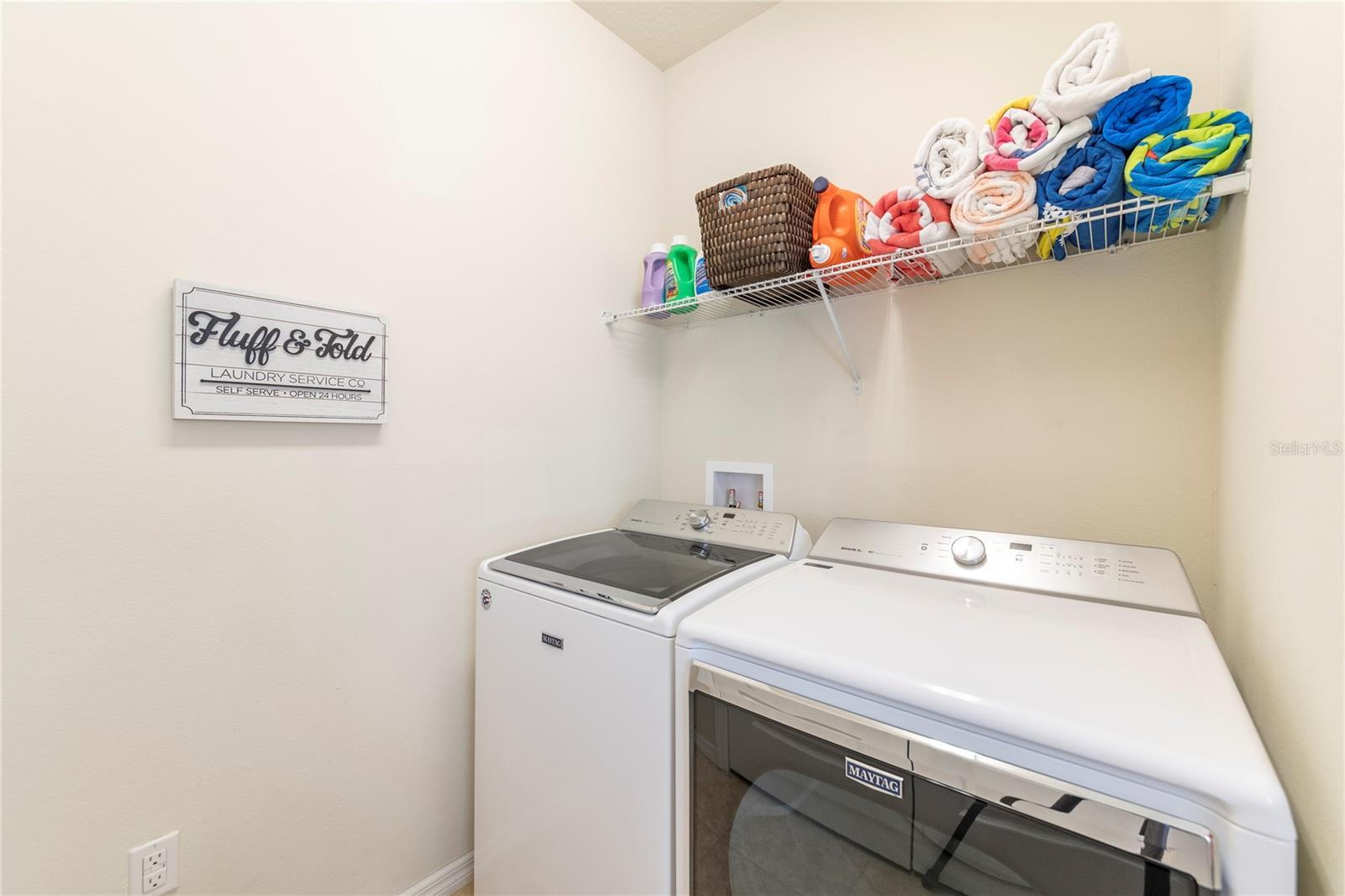 Image 14 of 70 For 8849 Rhodes Street