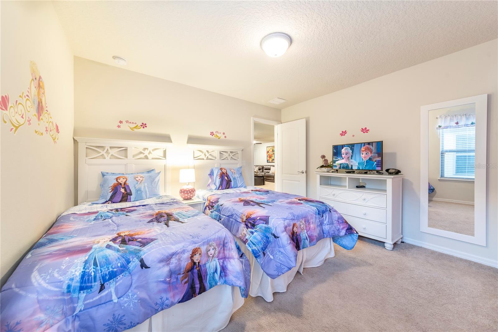 Image 43 of 70 For 8849 Rhodes Street