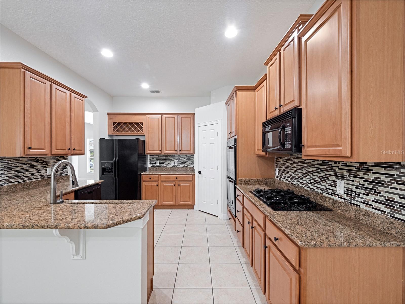 Image 11 of 31 For 11585 Claymont Circle