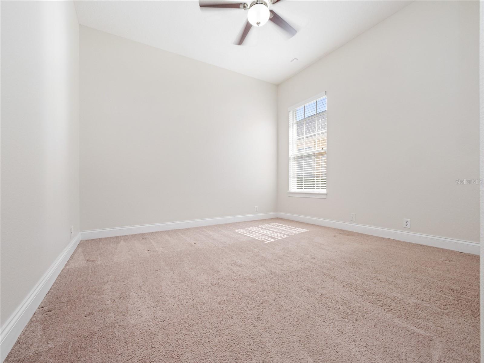 Image 20 of 31 For 11585 Claymont Circle