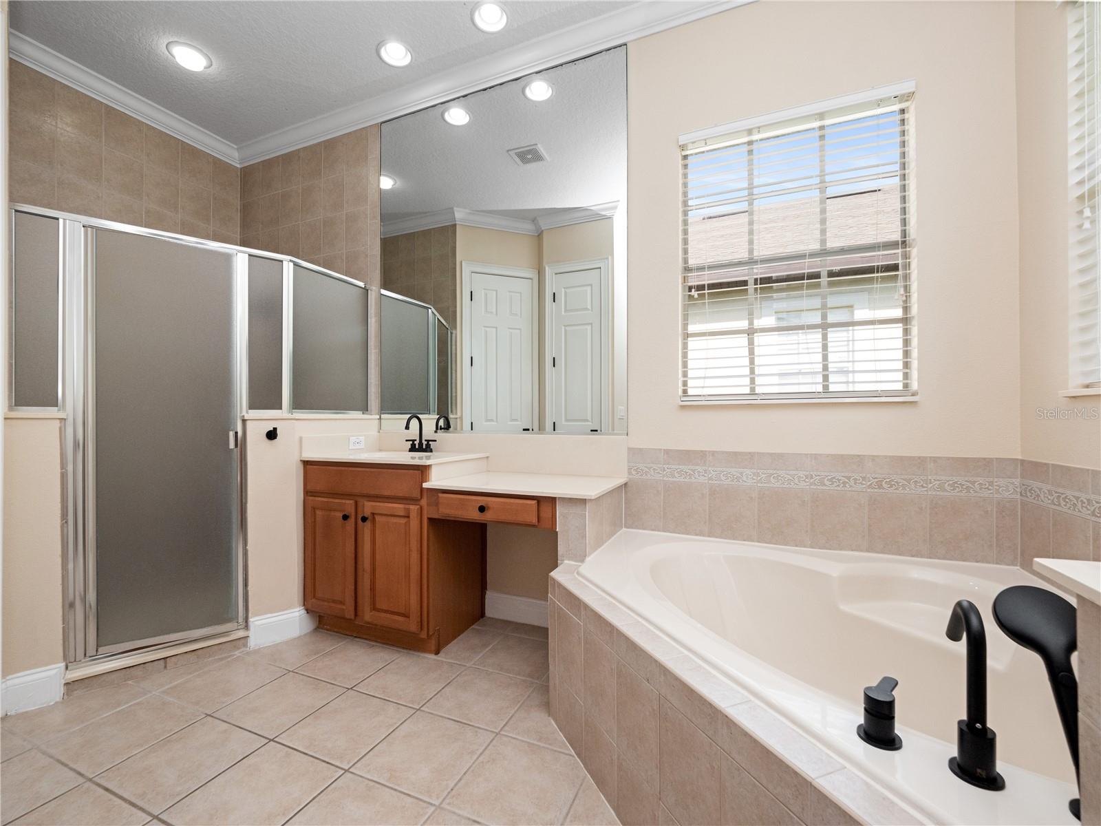 Image 23 of 31 For 11585 Claymont Circle