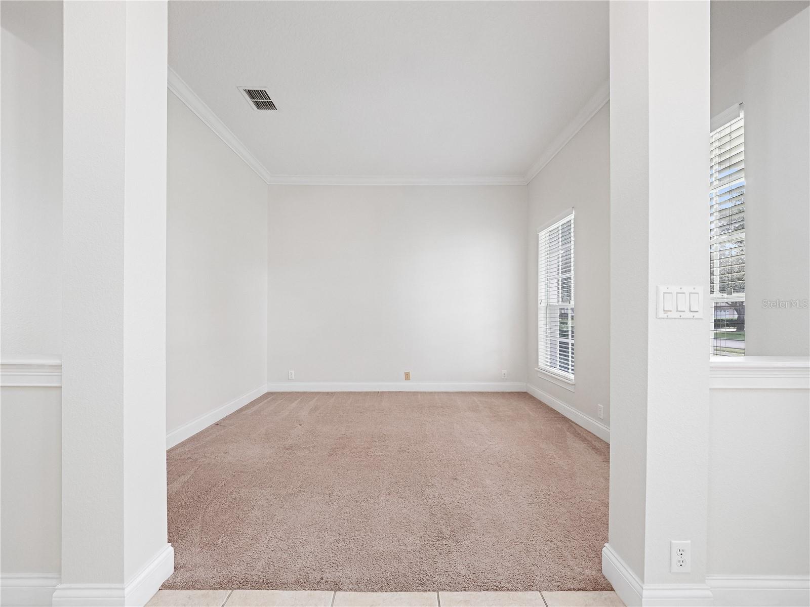Image 8 of 31 For 11585 Claymont Circle