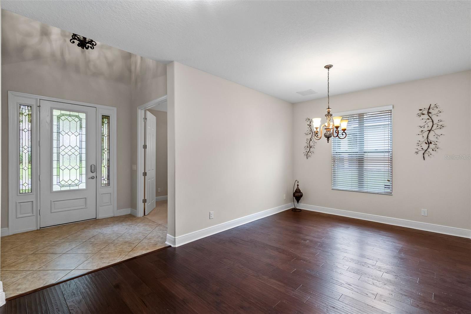 Image 10 of 56 For 1115 Galway Boulevard
