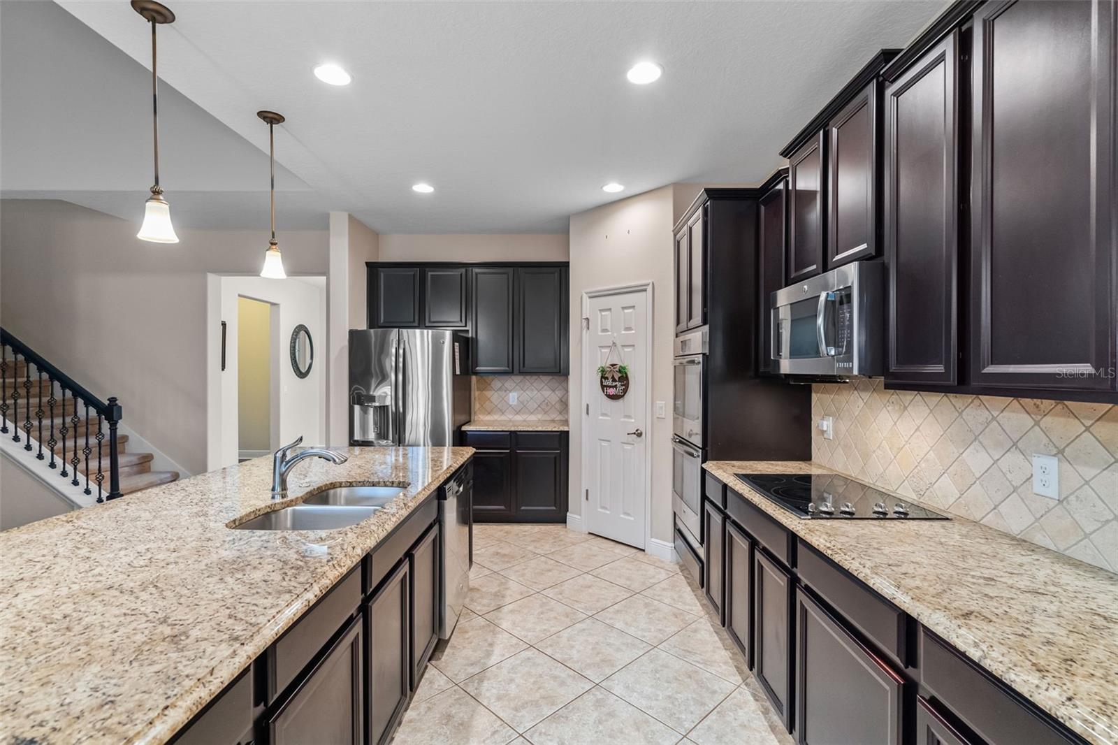 Image 15 of 56 For 1115 Galway Boulevard