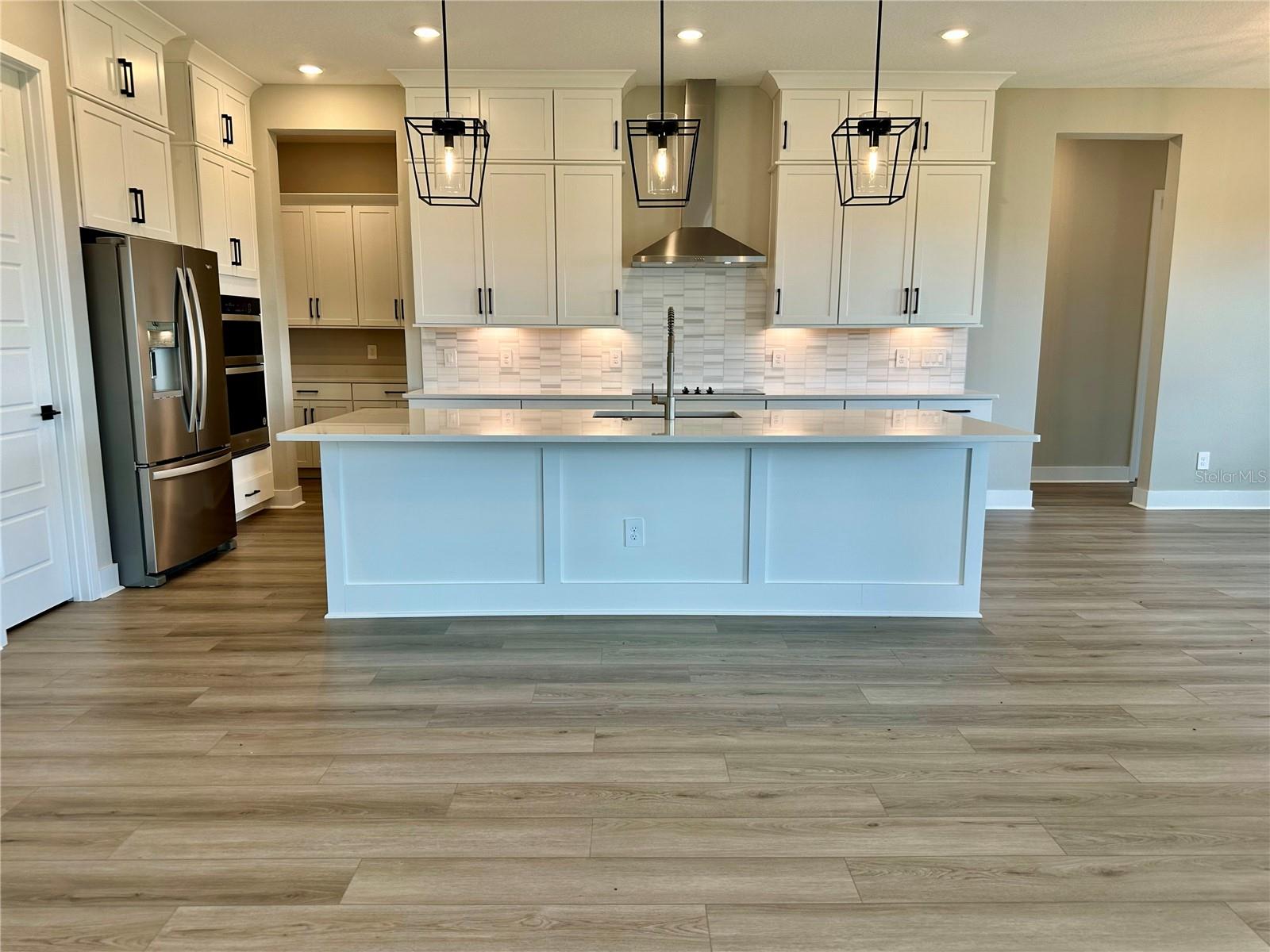 Image 11 of 43 For 16477 Silver Brook Way