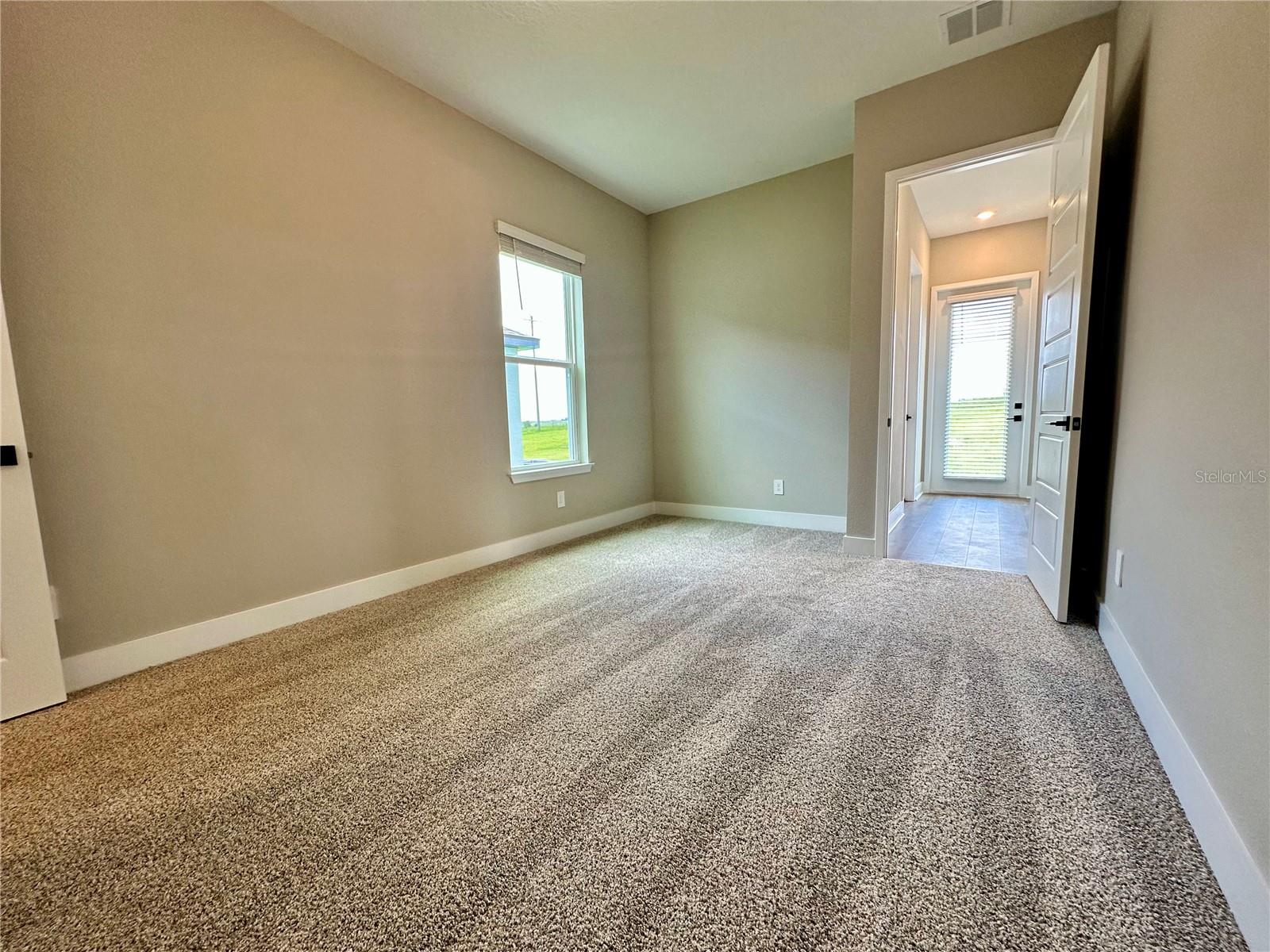 Image 18 of 43 For 16477 Silver Brook Way