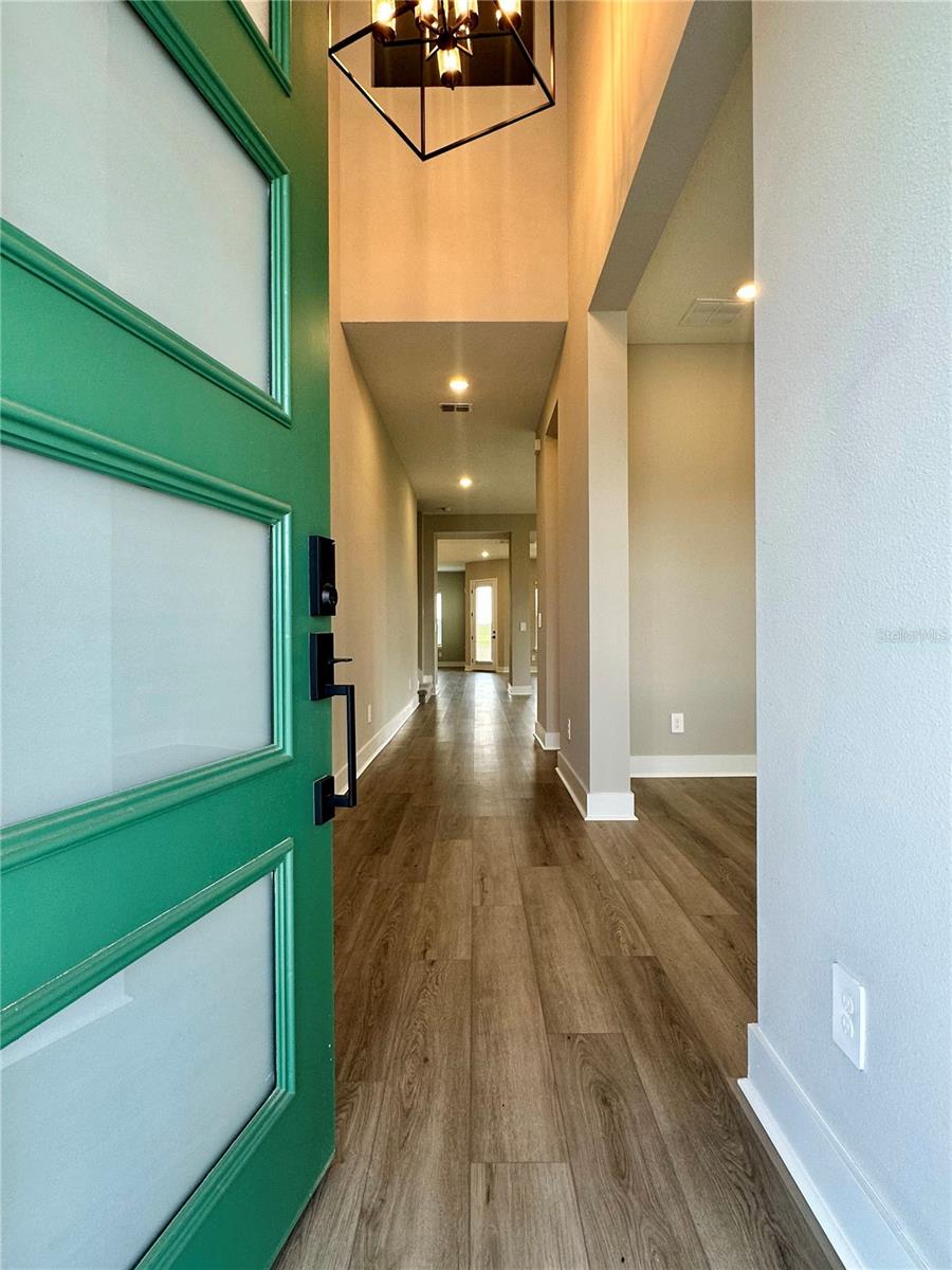 Image 3 of 43 For 16477 Silver Brook Way