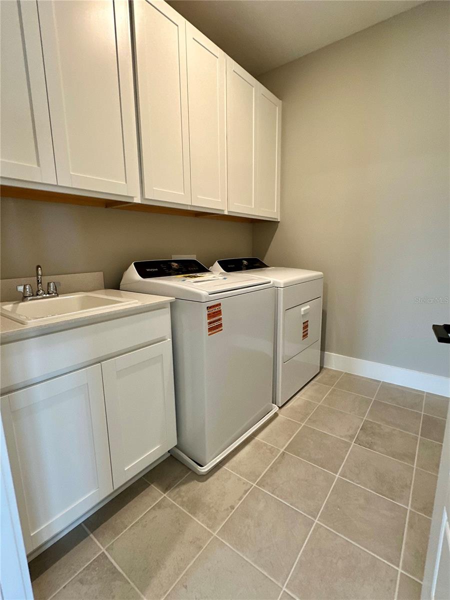 Image 39 of 43 For 16477 Silver Brook Way