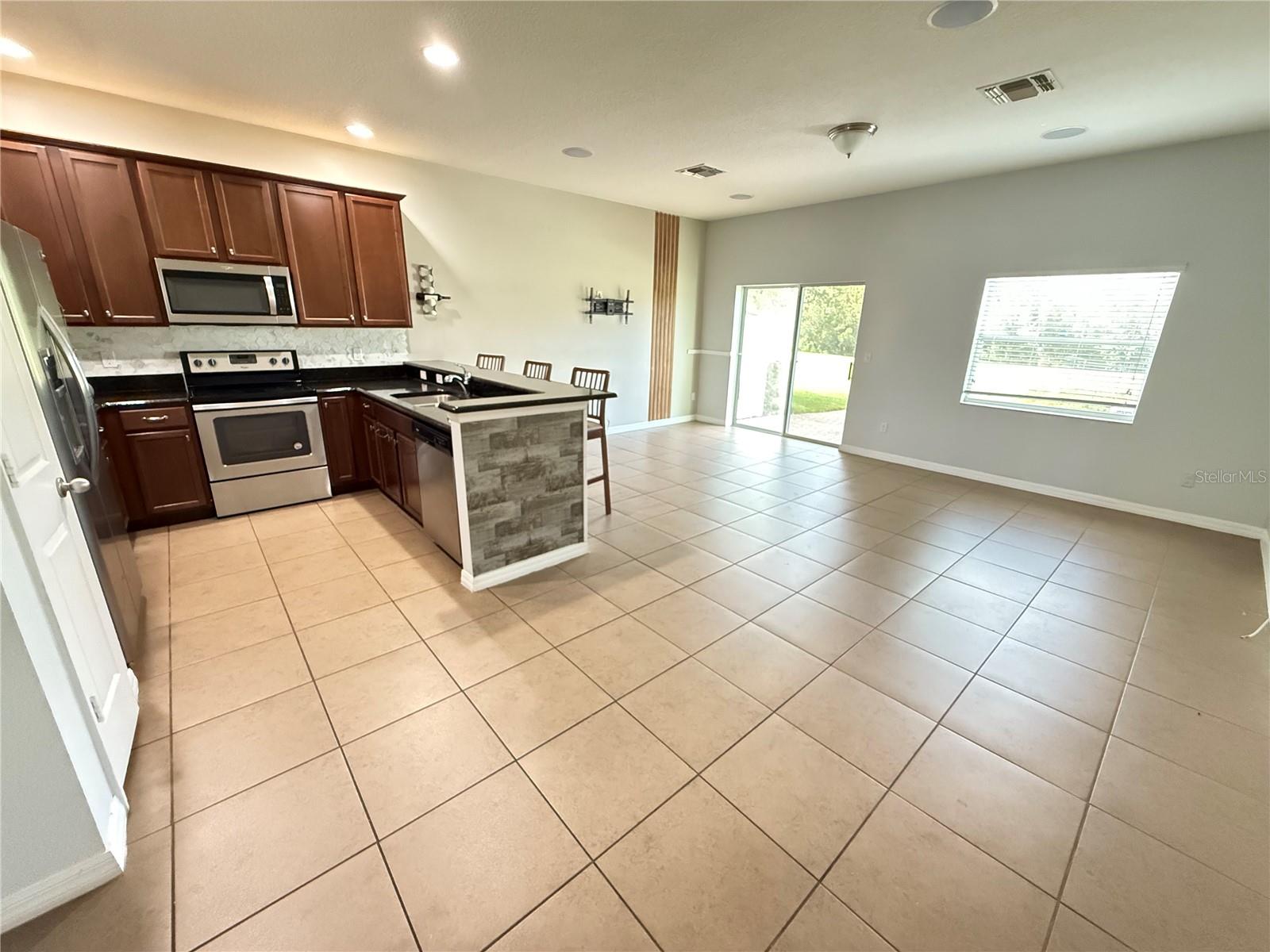 Image 3 of 10 For 1241 Honey Blossom Drive