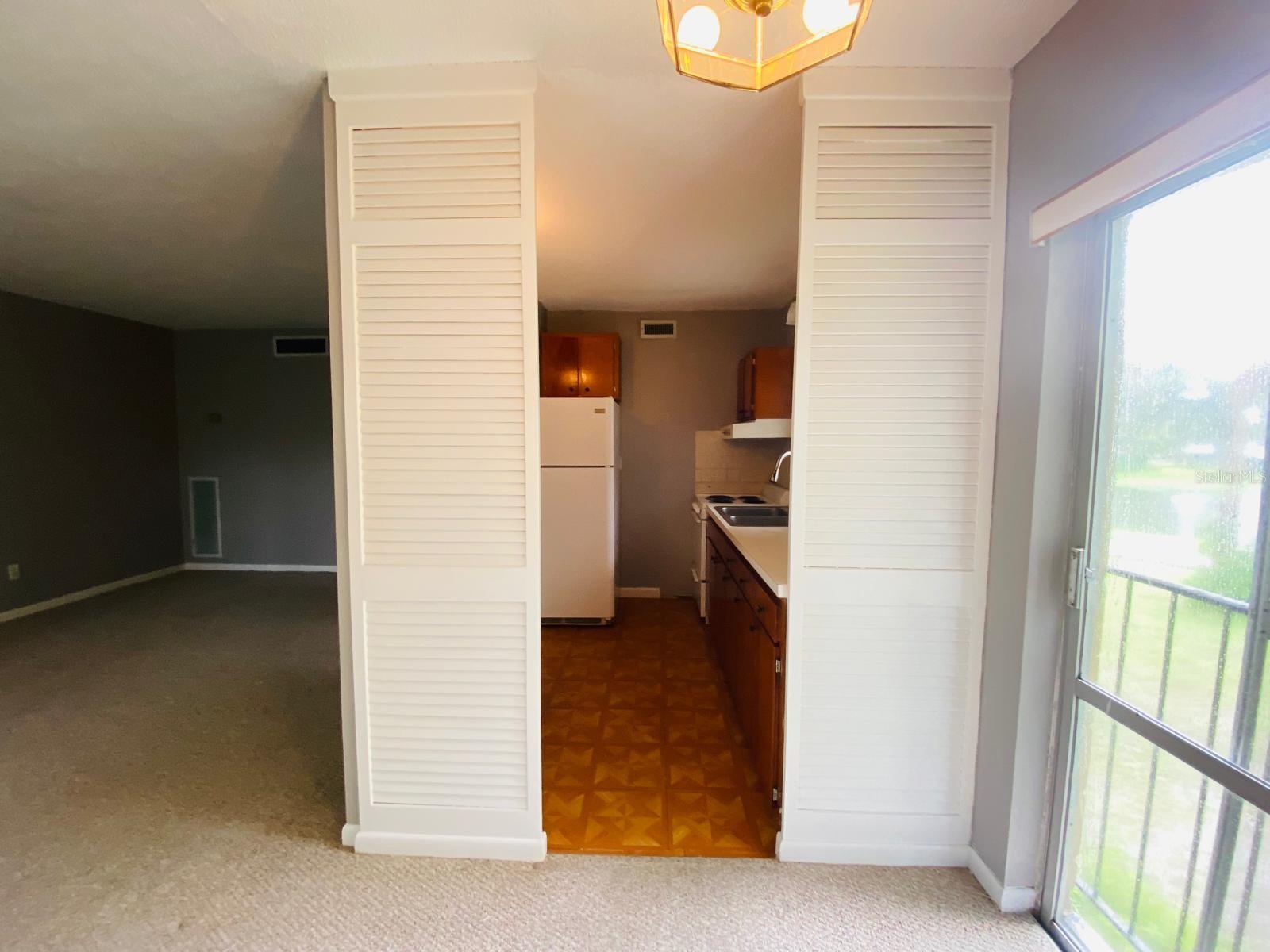 Image 12 of 20 For 305 Dakin Avenue 17