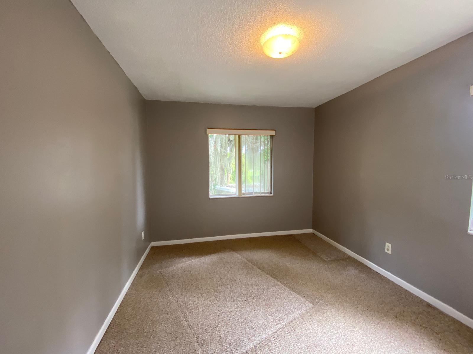 Image 14 of 20 For 305 Dakin Avenue 17