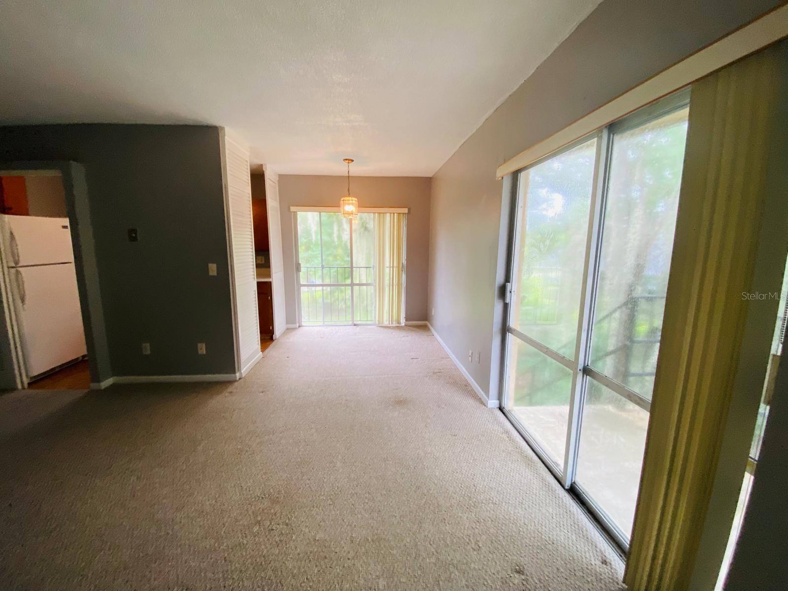 Image 5 of 20 For 305 Dakin Avenue 17
