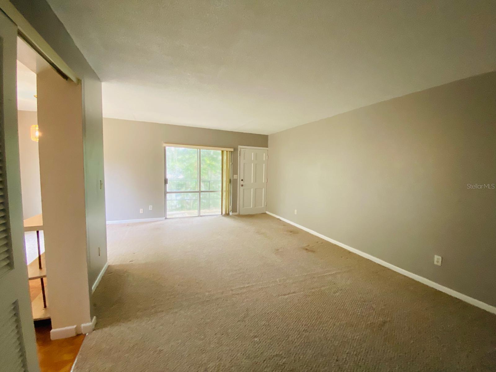 Image 9 of 20 For 305 Dakin Avenue 17