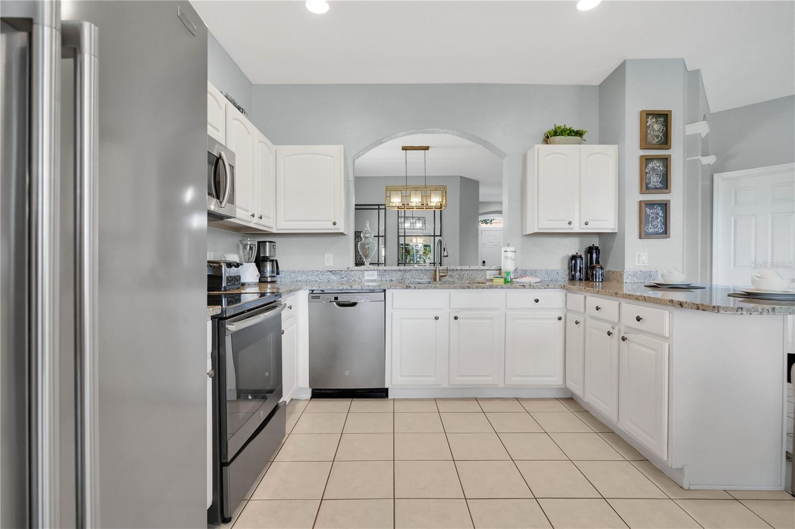 Image 11 of 43 For 7801 Basnett Circle