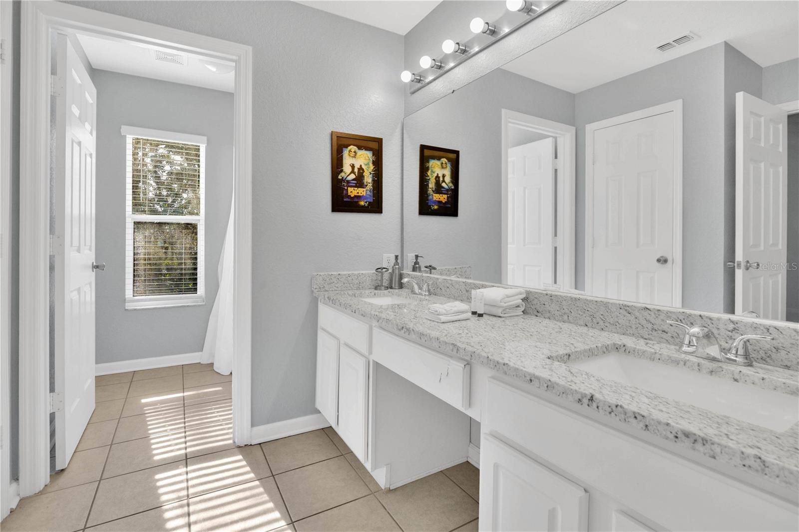 Image 21 of 43 For 7801 Basnett Circle