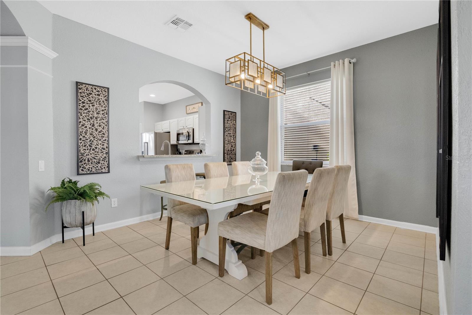 Image 6 of 43 For 7801 Basnett Circle