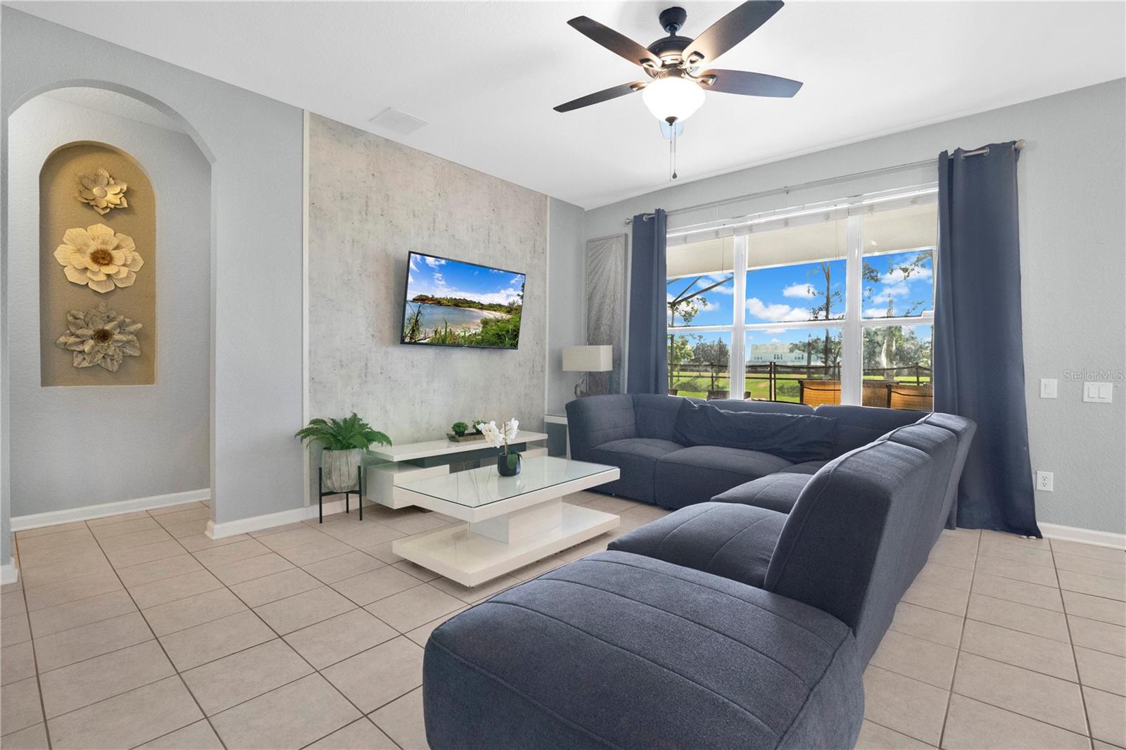 Image 7 of 43 For 7801 Basnett Circle