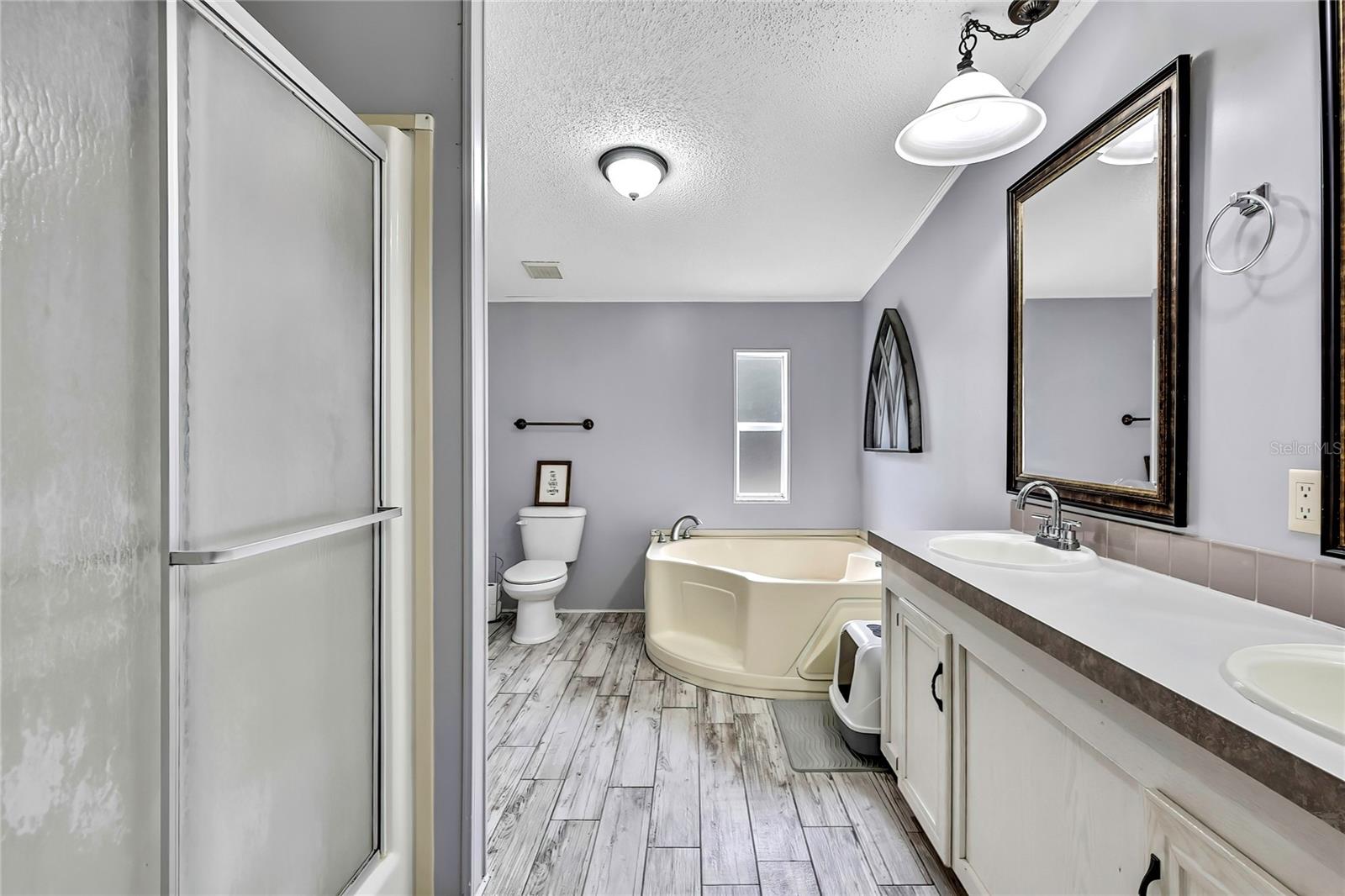 Image 16 of 43 For 11499 Sedate Street