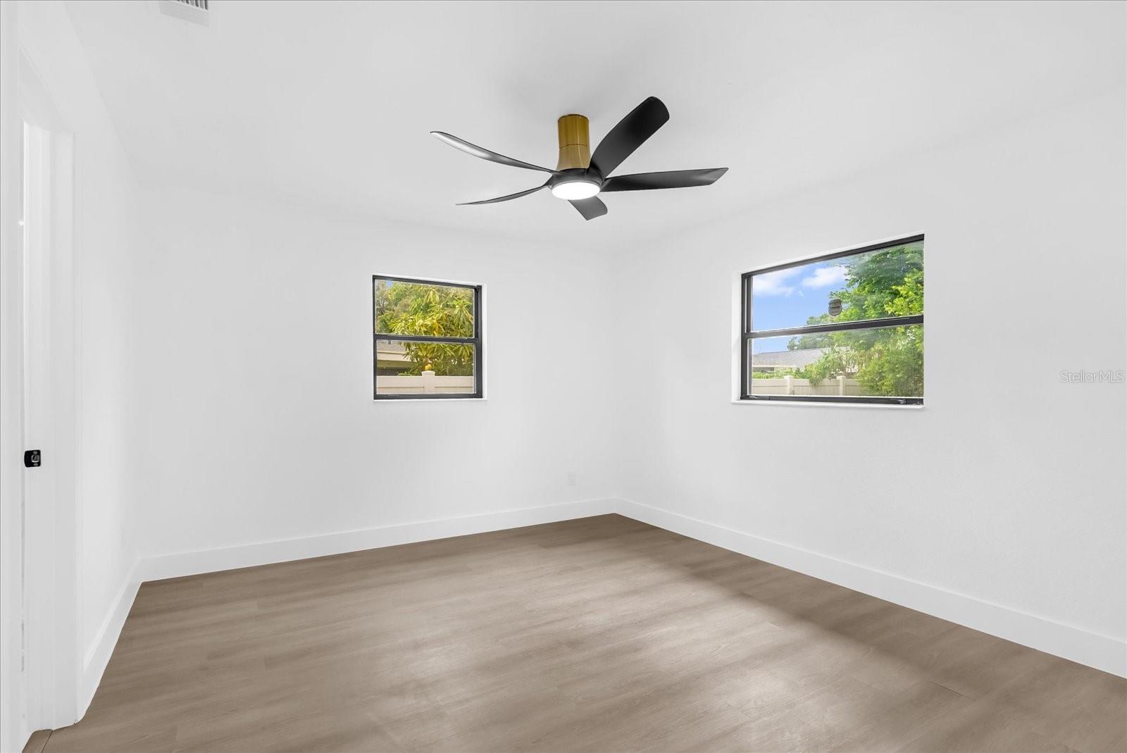Image 17 of 27 For 3702 Tam Drive