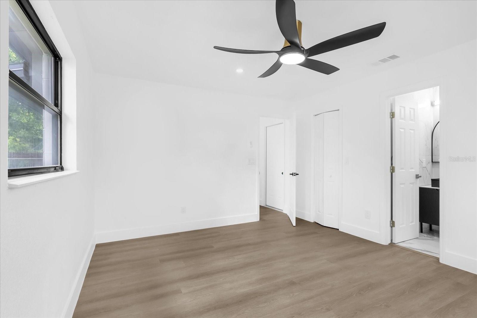 Image 18 of 27 For 3702 Tam Drive