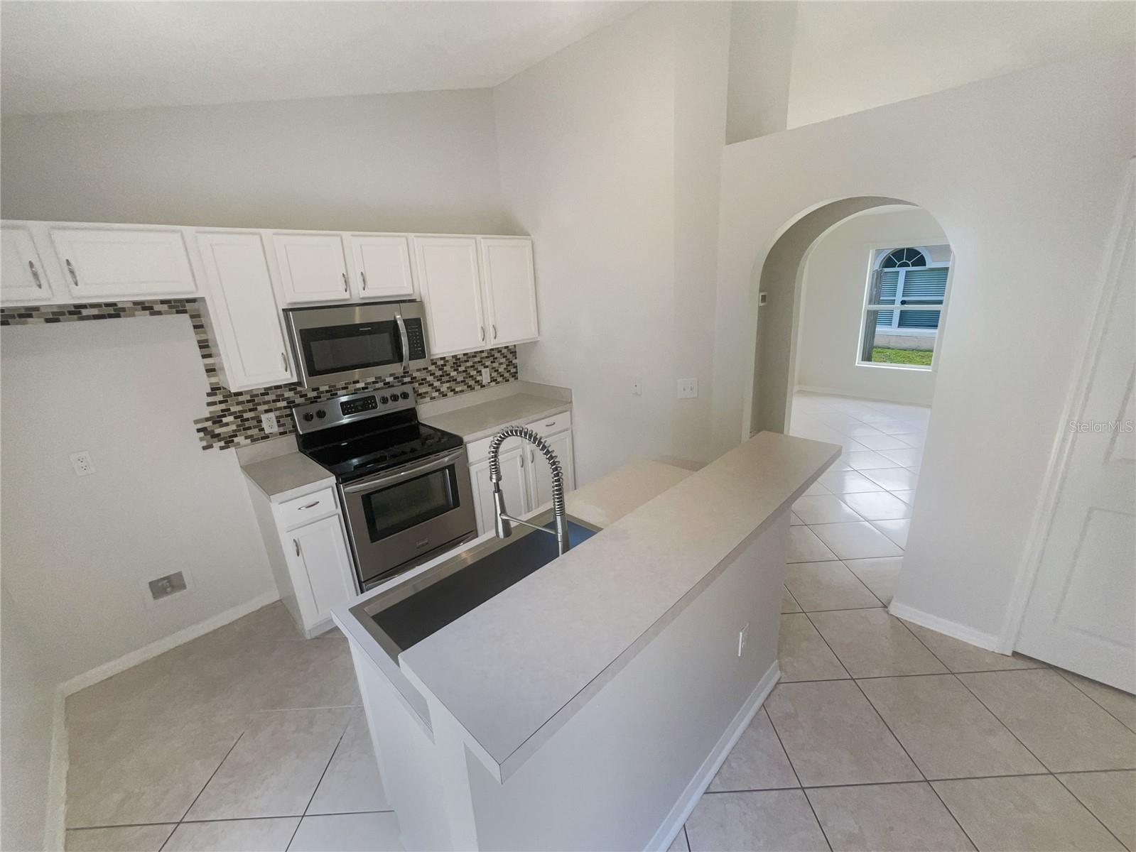 Image 4 of 22 For 11138 Summer Star Drive