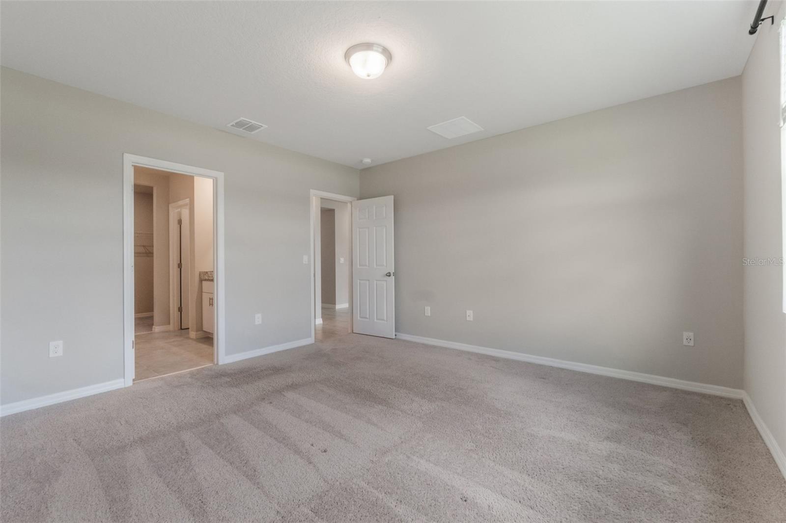 Image 14 of 47 For 512 Vista Villages Boulevard