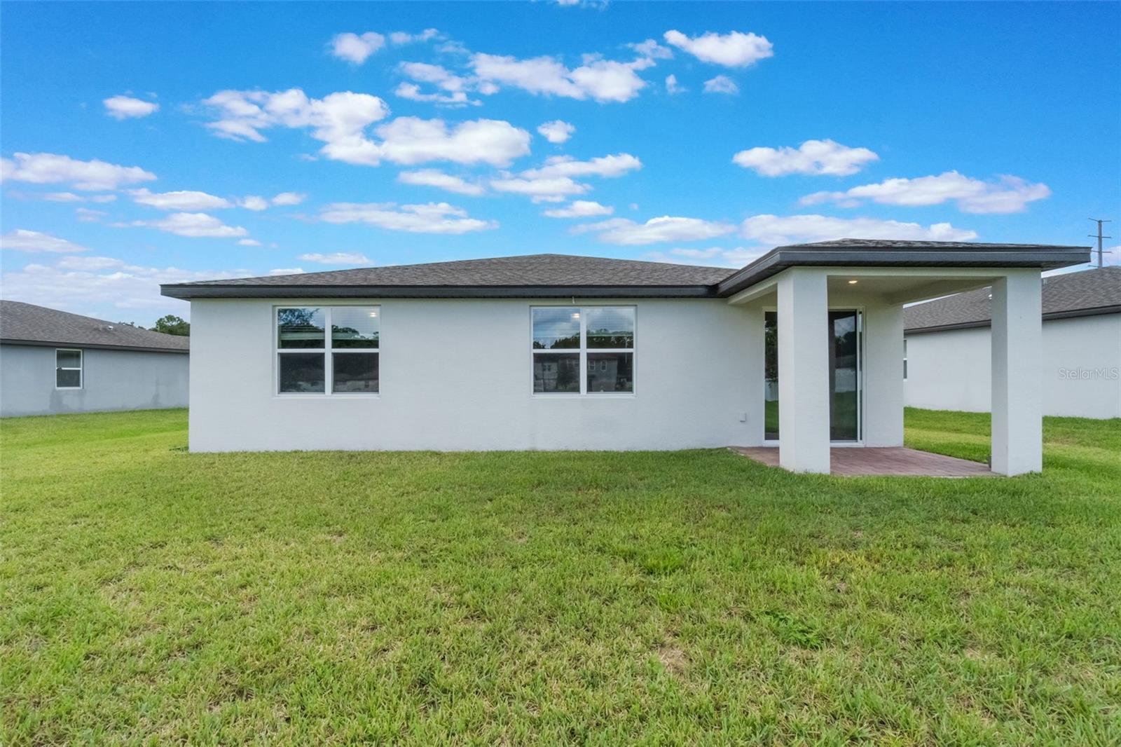 Image 33 of 47 For 512 Vista Villages Boulevard