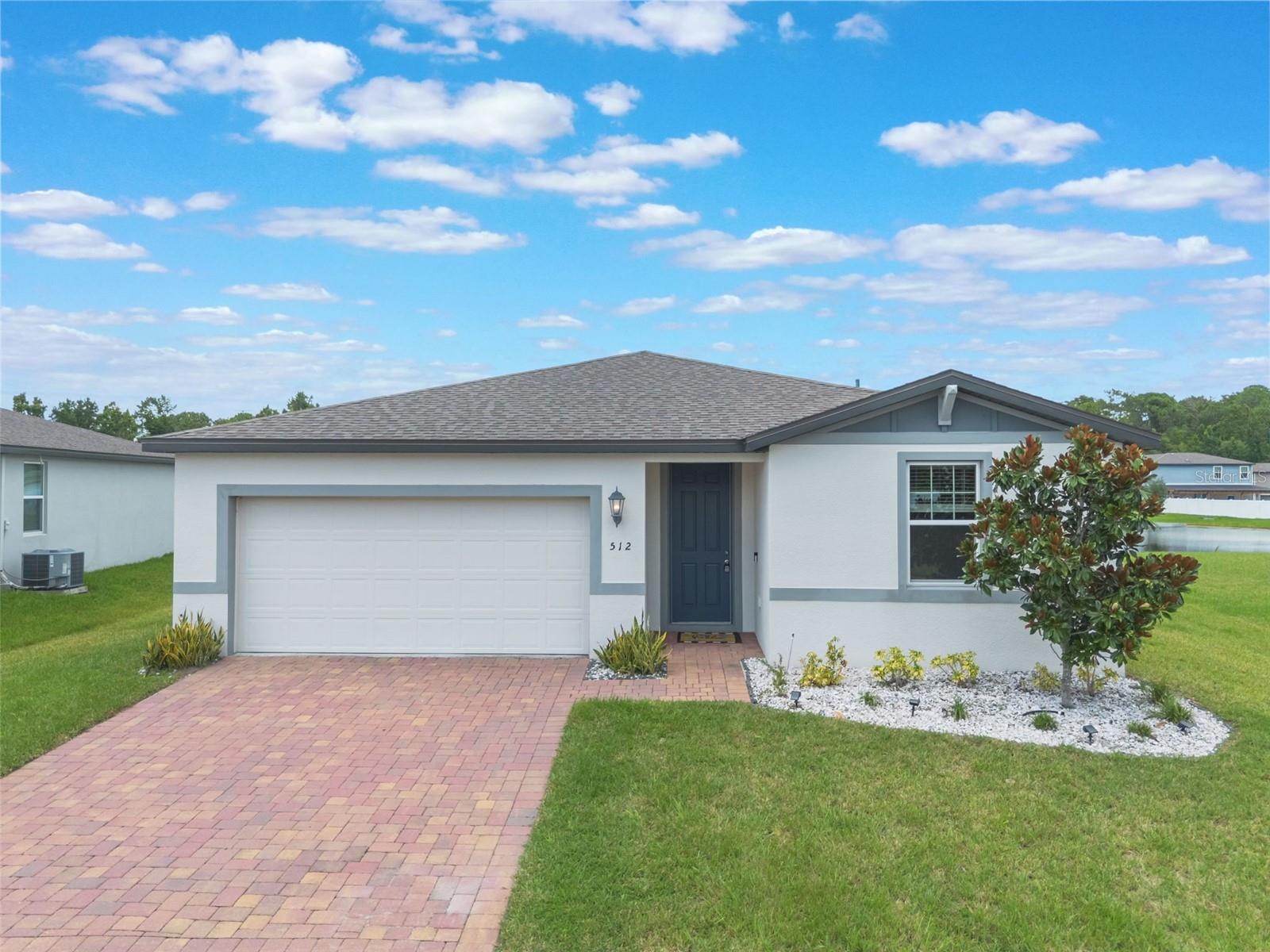 Image 4 of 47 For 512 Vista Villages Boulevard
