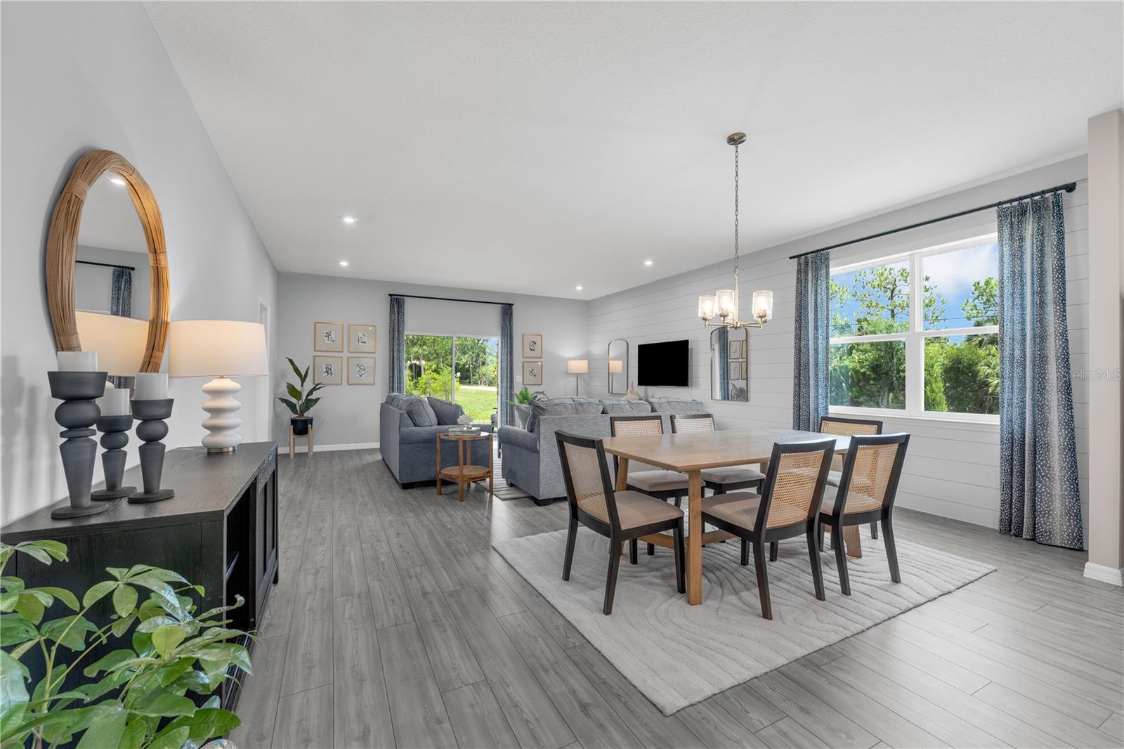 Image 9 of 30 For 421 Shoreview Sands Avenue