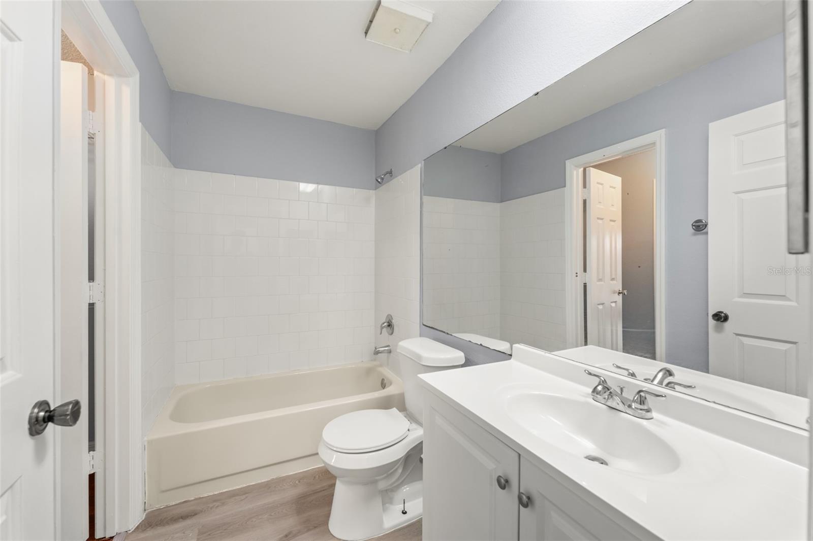 Image 14 of 26 For 4119 Dijon Drive 4119h