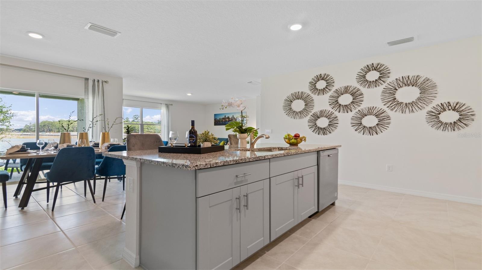 Image 15 of 60 For 1312 Lawndale Court