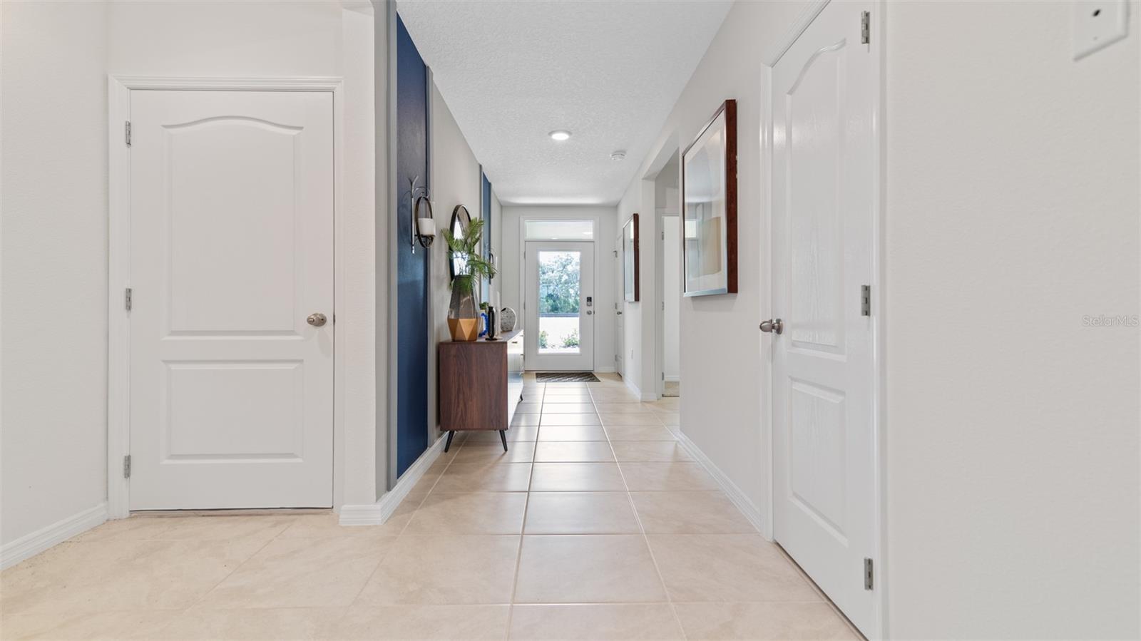 Image 4 of 60 For 1312 Lawndale Court