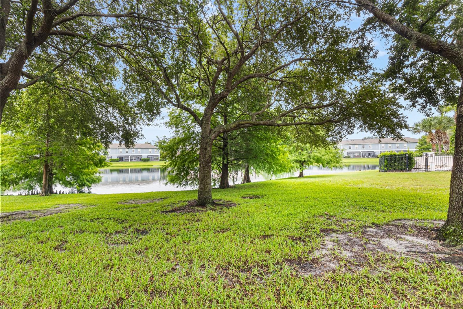 Image 35 of 40 For 2311 Caravelle Circle