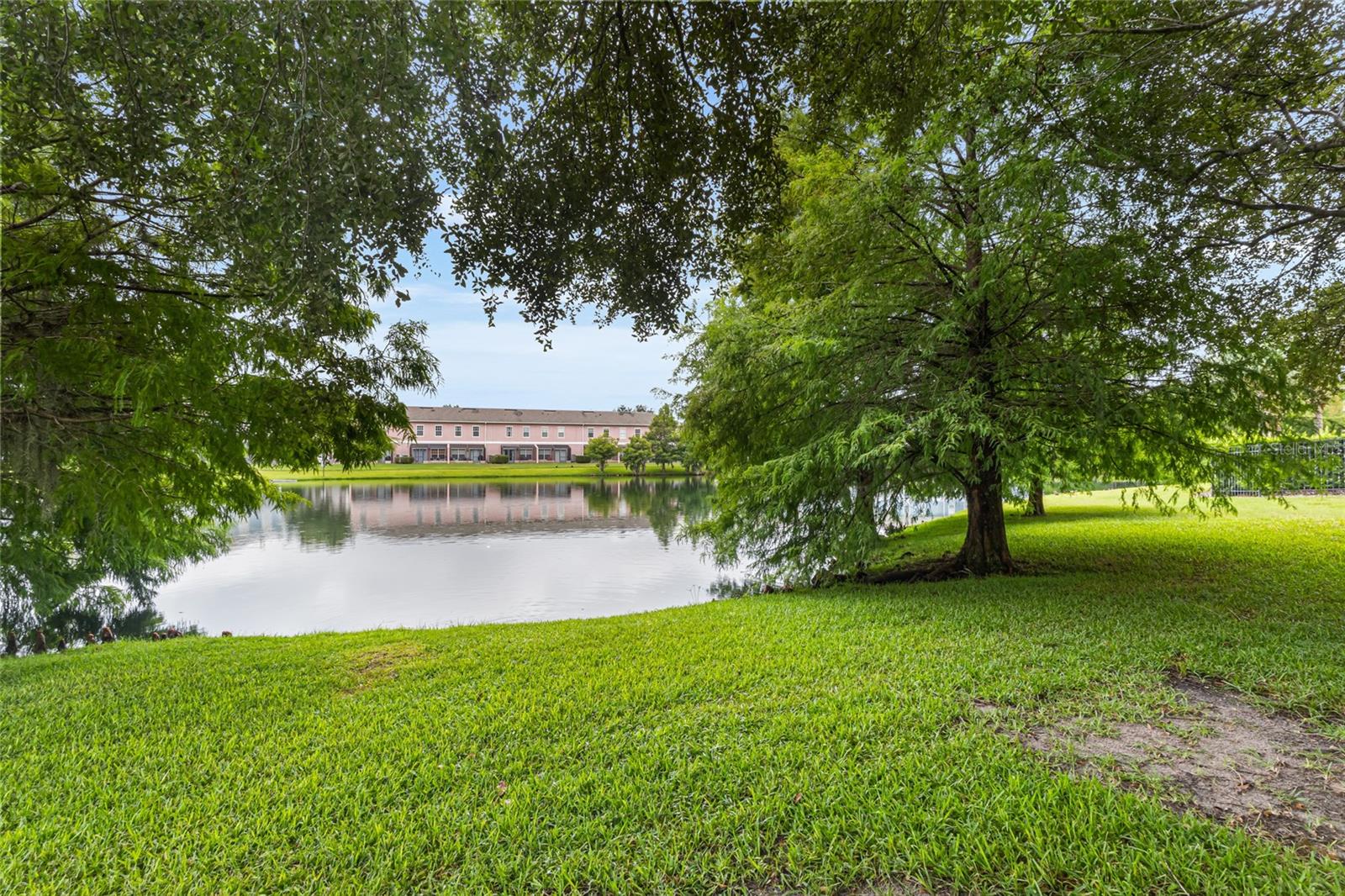 Image 6 of 40 For 2311 Caravelle Circle