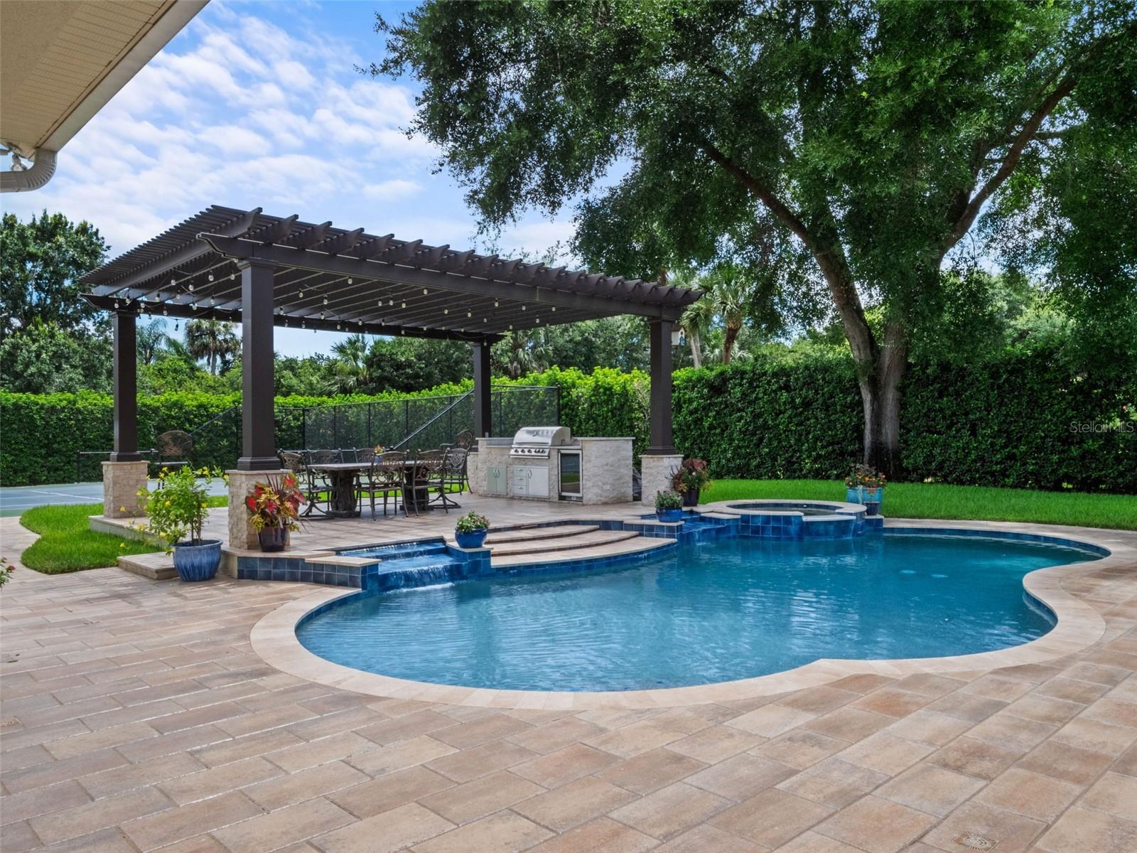 Image 46 of 75 For 7725 Flemingwood Court