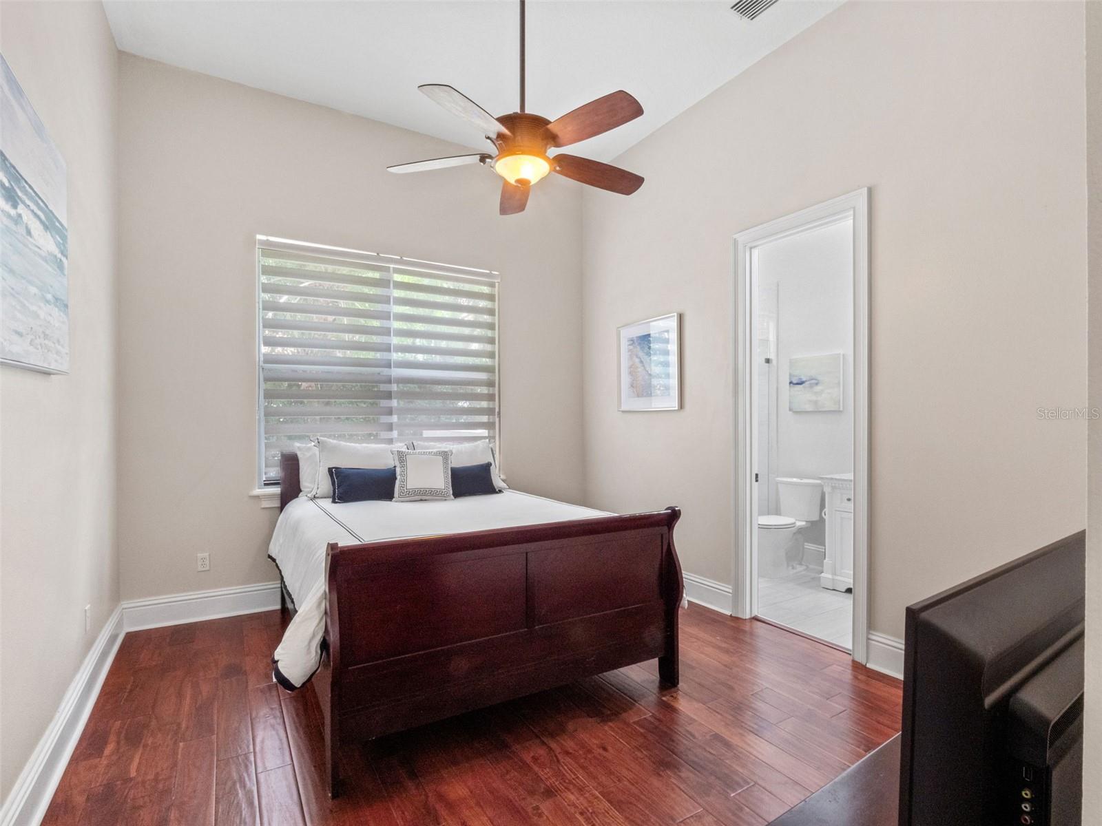 Image 50 of 75 For 7725 Flemingwood Court