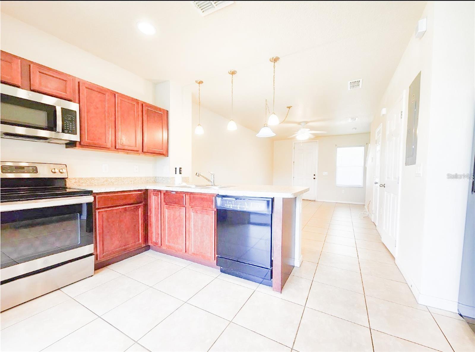 Image 7 of 18 For 1132 Chelsea Drive