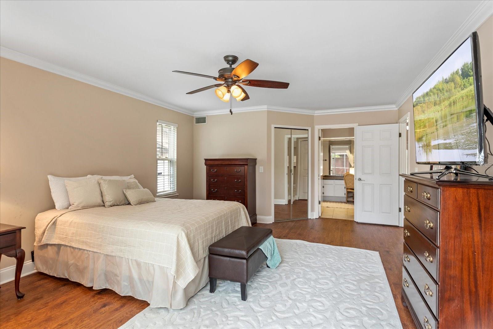 Image 18 of 35 For 3135 Heathgate Court